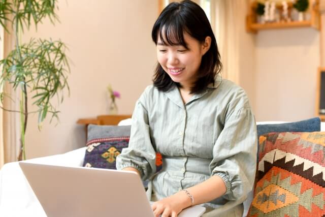 育休中に家でできる仕事はたったの2種類？自分に合うのはどっち？