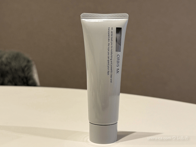 オルビスミスターモイスチャライジングクリームのパッケージ